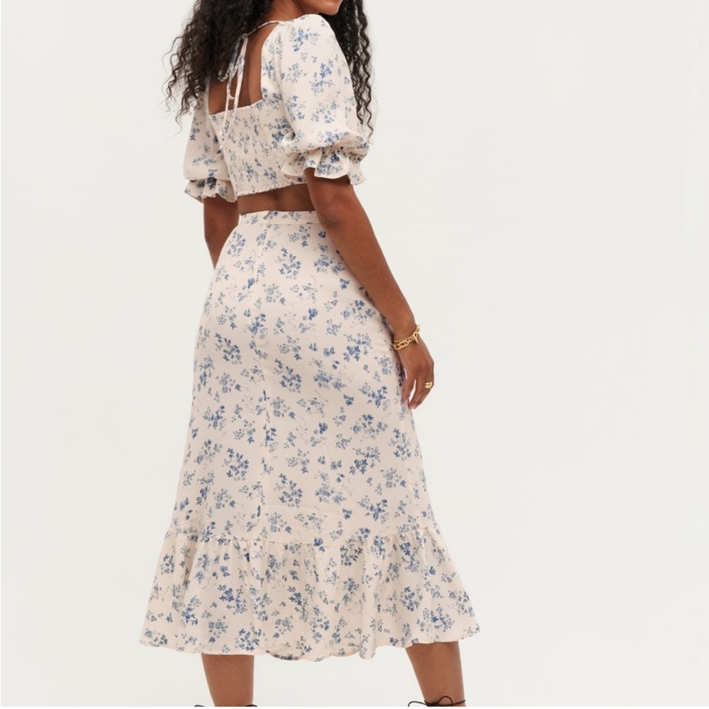 Reformation Fiona Two Piece in Lula Floral - Picture 4 of 15